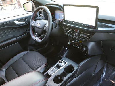 2025 Ford Escape Hybrid ST-Line