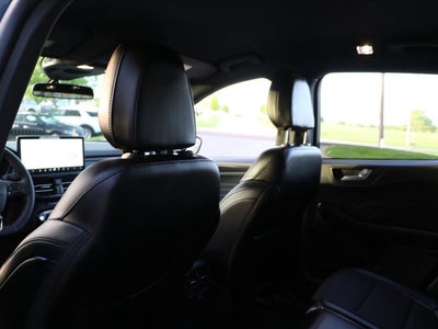 2025 Ford Escape Hybrid ST-Line