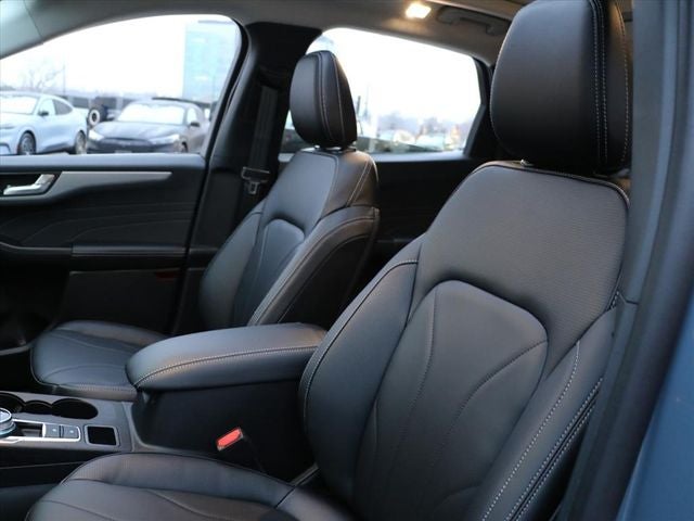 2026 Ford Escape Platinum