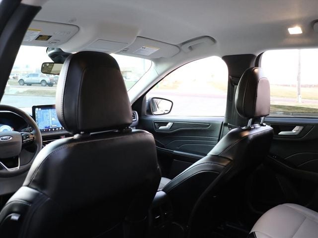 2025 Ford Escape Hybrid Platinum