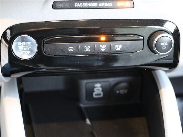 2025 Ford Escape Hybrid Platinum