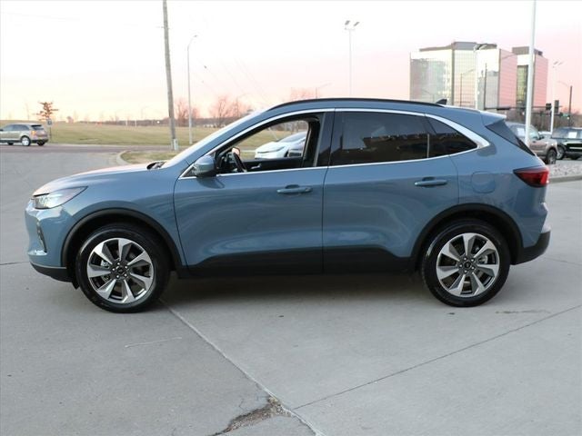 2025 Ford Escape Hybrid Platinum