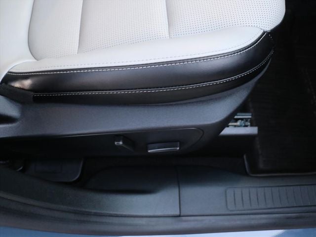 2025 Ford Escape Hybrid Platinum