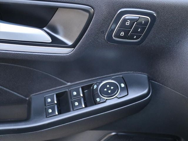 2025 Ford Escape Hybrid Platinum