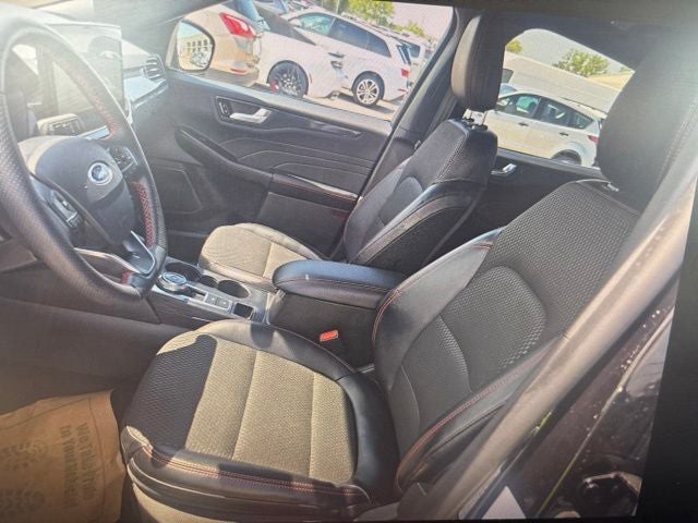 2024 Ford Escape ST-Line Select