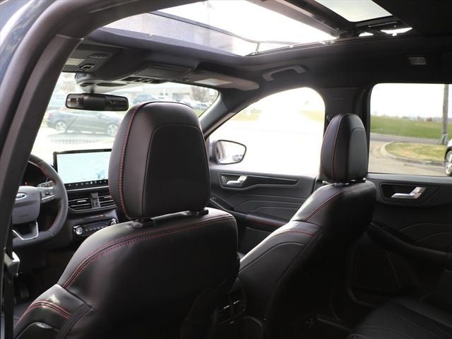 2026 Ford Escape ST-Line Elite