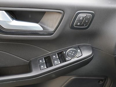 2026 Ford Escape ST-Line Elite