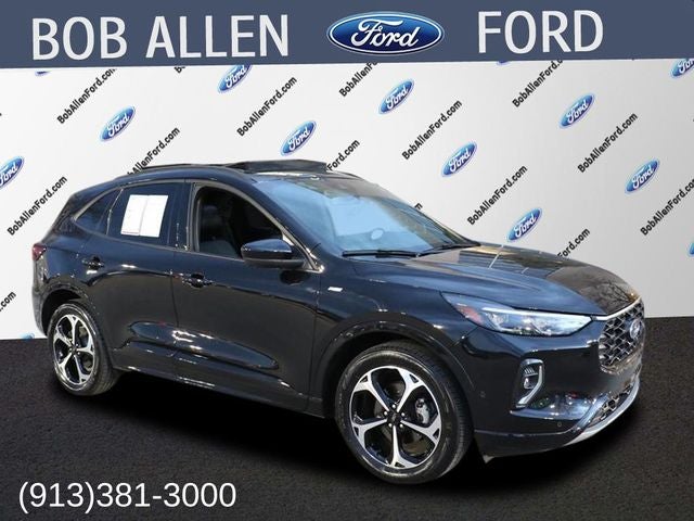 2023 Ford Escape ST-Line Elite