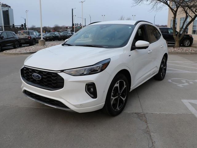 2023 Ford Escape ST-Line Elite