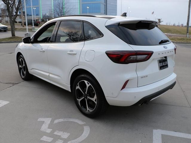 2023 Ford Escape ST-Line Elite