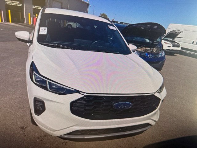 2025 Ford Escape Hybrid ST-Line Elite
