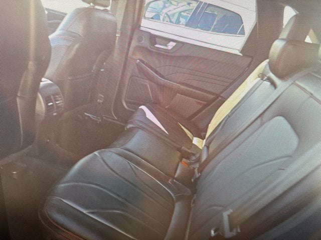 2025 Ford Escape Hybrid ST-Line Elite