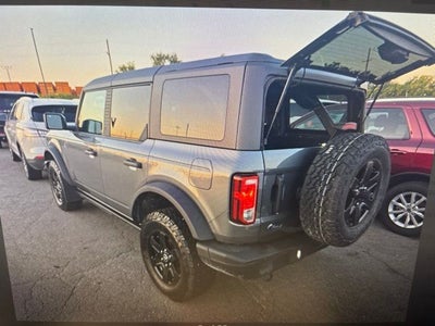 2024 Ford Bronco Black Diamond