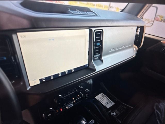 2023 Ford Bronco Outer Banks