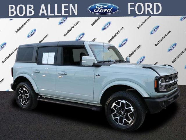 2024 Ford Bronco Outer Banks