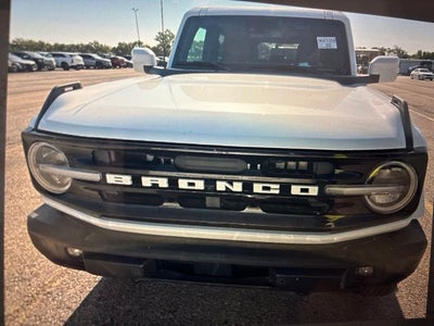 2024 Ford Bronco Outer Banks