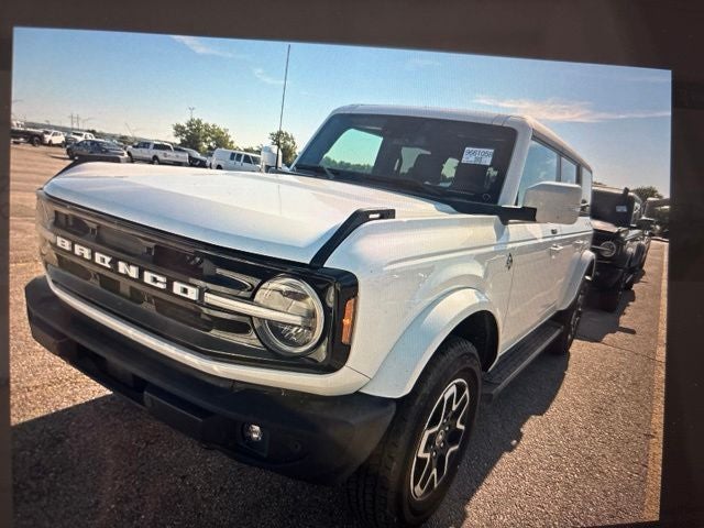 2024 Ford Bronco Outer Banks