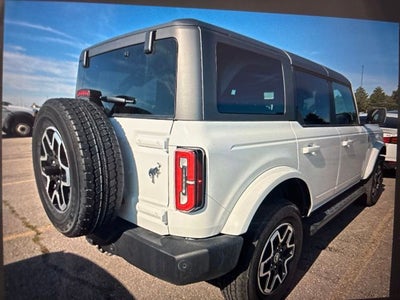 2024 Ford Bronco Outer Banks