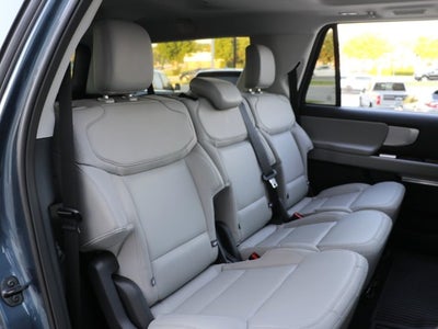 2027 Ford Expedition Max Active