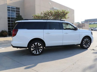 2027 Ford Expedition Max Platinum