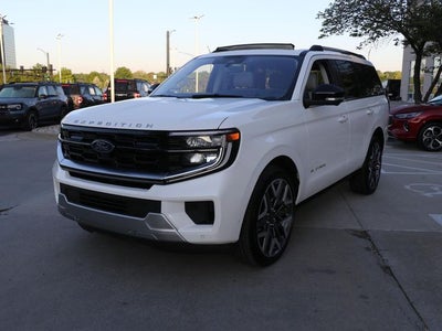 2025 Ford Expedition Platinum