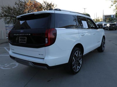 2025 Ford Expedition Platinum