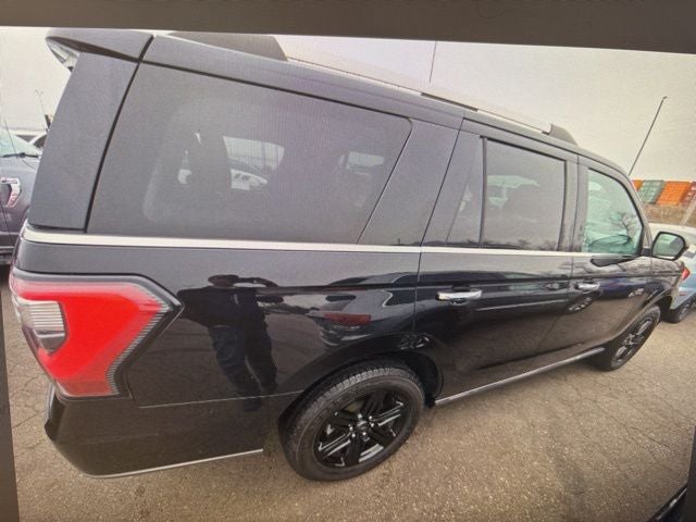 Used 2021 Ford Expedition Limited with VIN 1FMJU2ATXMEA56660 for sale in Kansas City