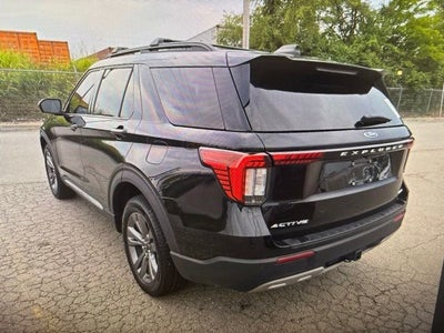 2025 Ford Explorer Active