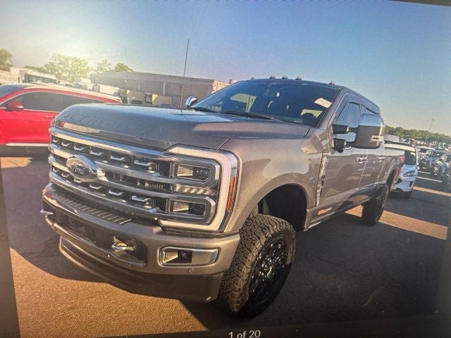 2024 Ford F-350SD Platinum