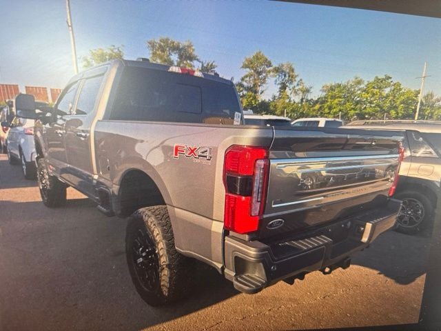 2024 Ford F-350SD Platinum