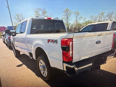 2026 Ford F-350SD Lariat