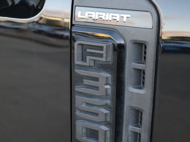 2023 Ford F-350SD Lariat