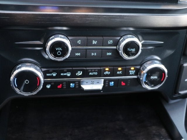 2023 Ford F-350SD Lariat