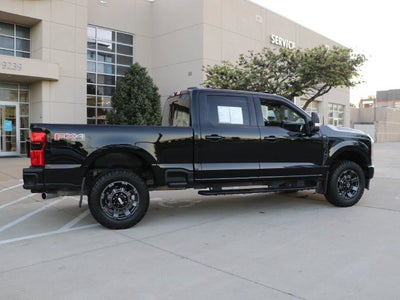 2023 Ford F-350SD Lariat