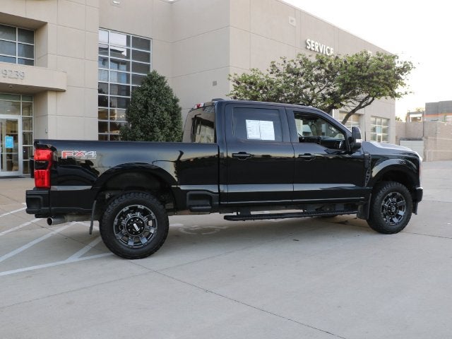 2023 Ford F-350SD Lariat