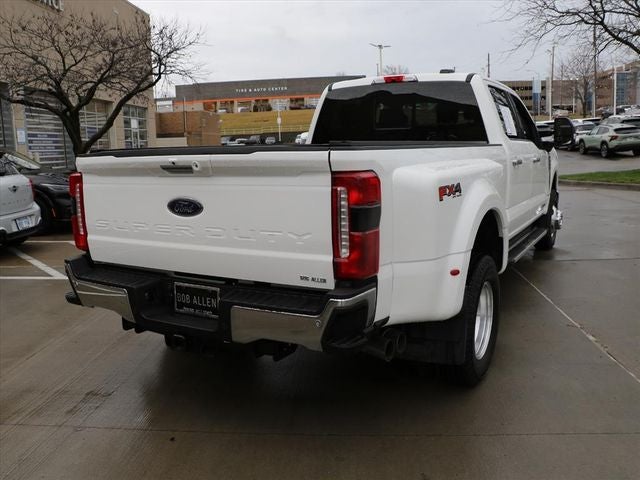 2024 Ford F-350SD Lariat