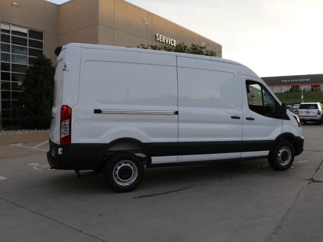 2027 Ford Transit-250 Base