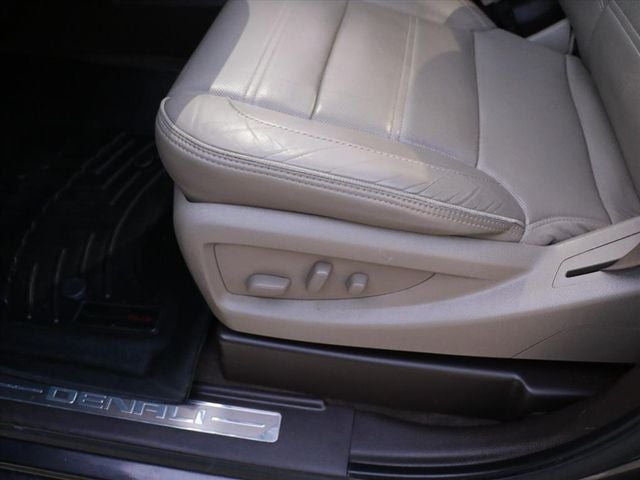 2016 GMC Sierra 2500HD Denali