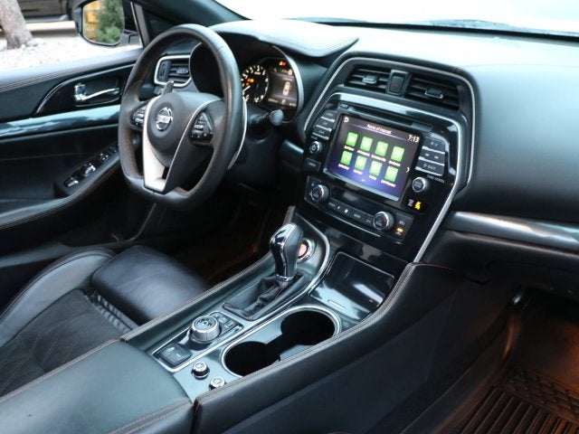 2019 Nissan Maxima SR