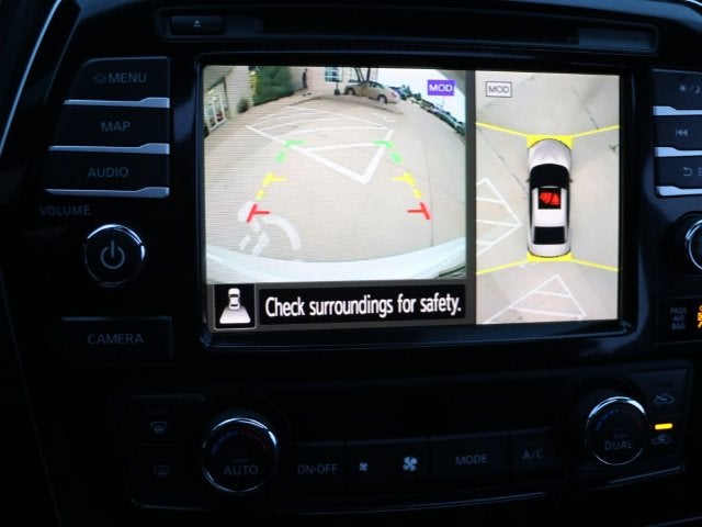 2019 Nissan Maxima SR