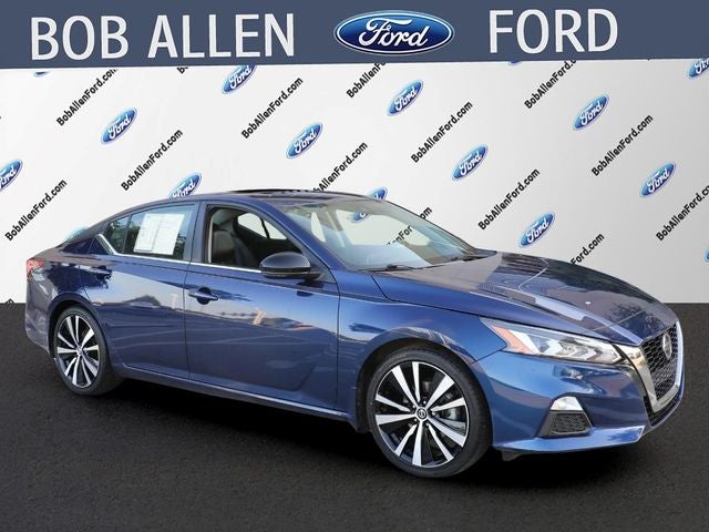 2022 Nissan Altima 2.0 SR