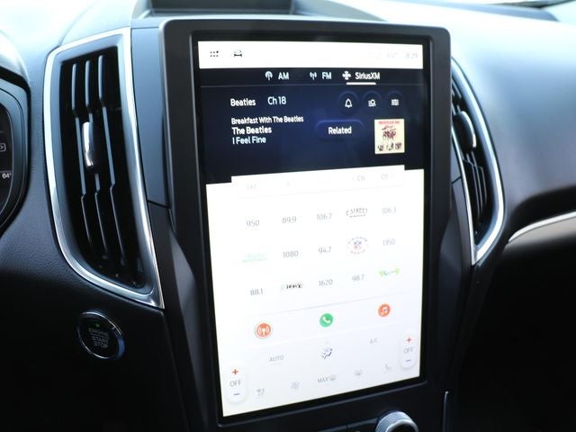 2023 Ford Edge Titanium