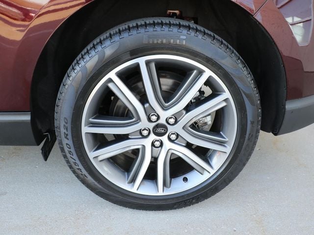 2023 Ford Edge Titanium
