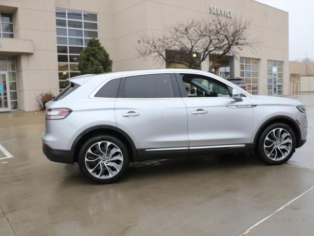 2021 Lincoln Nautilus Reserve