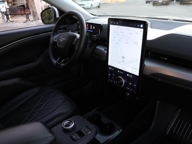 2022 Ford Mustang Mach-E Select