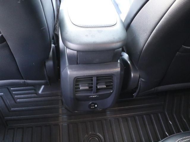 2022 Ford Mustang Mach-E Select