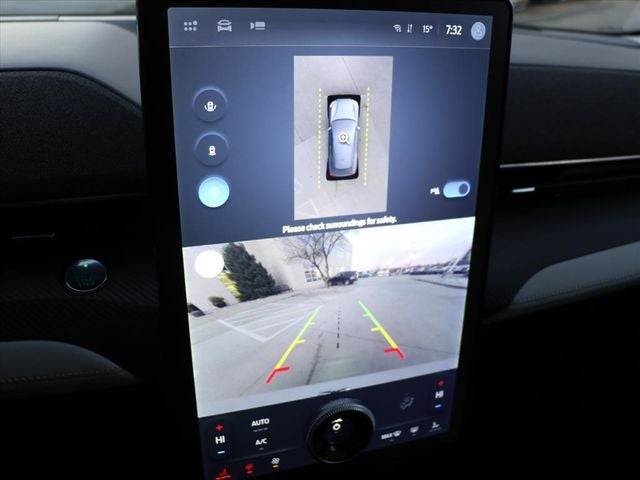 2022 Ford Mustang Mach-E Premium