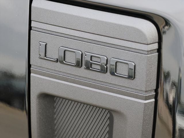 2025 Ford Maverick Lobo Standard