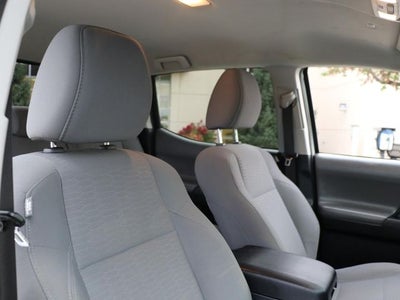 2019 Toyota Tacoma SR V6