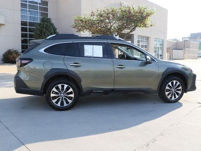 2024 Subaru Outback Touring XT